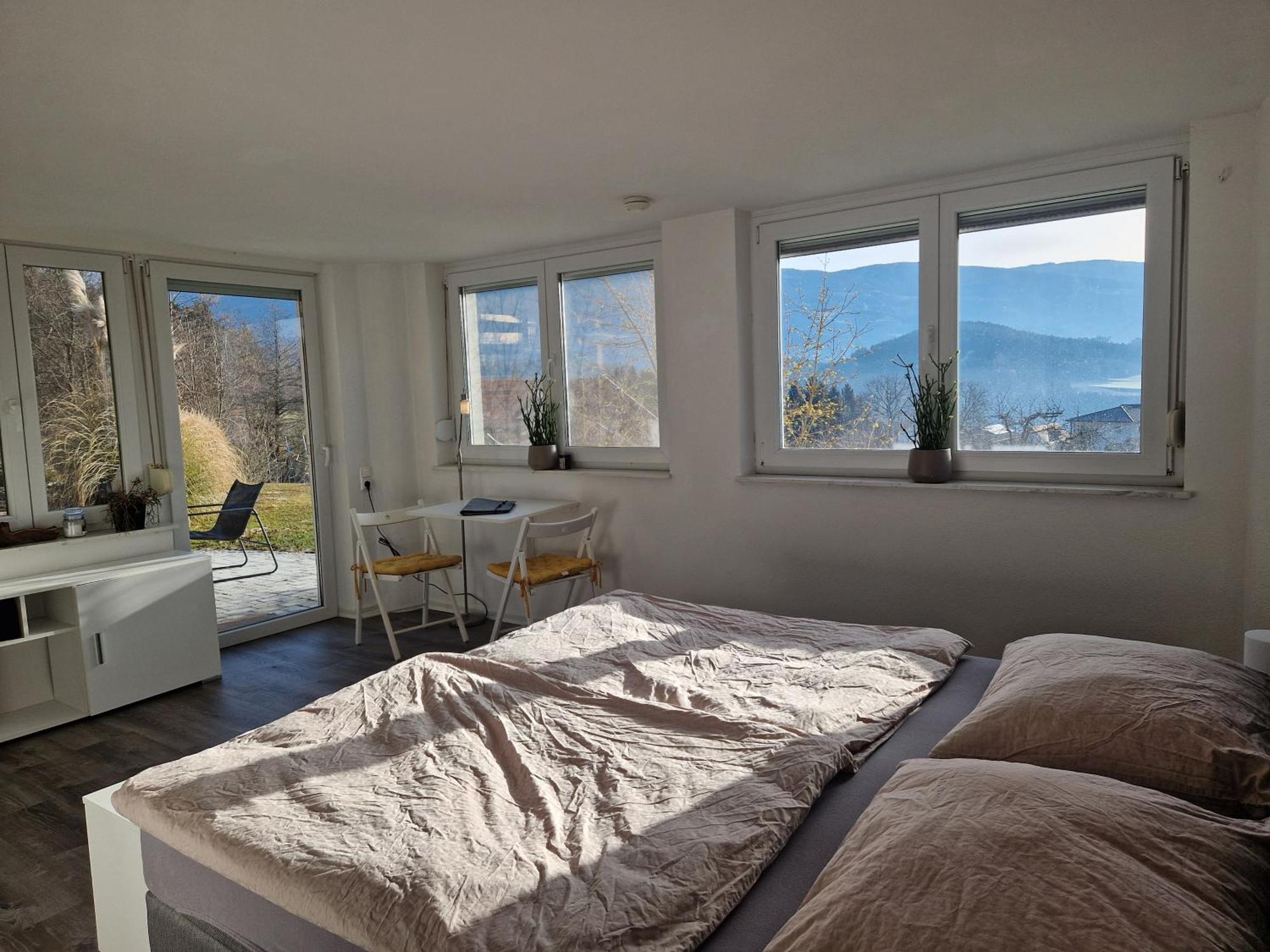 Ferienwohnung Auszeit am Weinhof Loschental Exterior foto